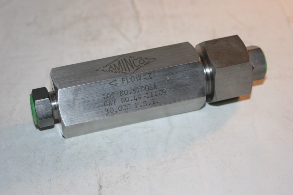 Aminco 49-14409 High Pressure SS Check Valve 30,000 Psi (.39 Tube OD)