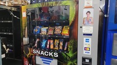 Seaga Plexi Glass N2G4000 and RS900 SNACK SECTION