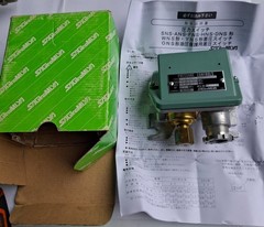 Saginomiya SNS-C110PG Pressure Switch 0.1 ~ 1 MPa Diff 0.1 ~ 0.3MPa Max 1.5 MPa