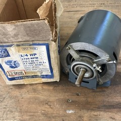 GE 5KH3UEA0453T 1/4HP 1PH 1725RPM 115v. HVAC ELECTRIC MOTOR Open Slv Brg. New.