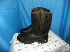 REFRIGIWEAR VIBRAM MEN’S LEATHER STEEL TOE BOOTS SIZE 13 200GRAMS THINSULATE NEW