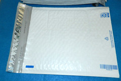 SHIP with STYLE! Ebay Shipping Supplies 9.5″ x 11″ Padded Bubble Mailers-20 pak