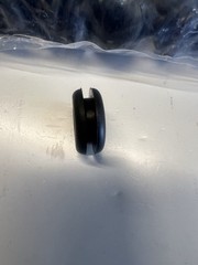 NEW Qt. 4 Grommets 3/8 inch ID x 5/8 inch OD Buna-N Rubber Black