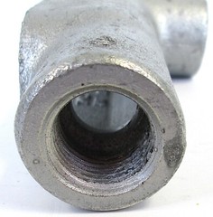 EATON CROUSE HINDS, LB-17, LOT OF 4, 1/2″ METAL CONDUIT BODY, W/ COVERS, NOS S
