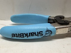 Sharkbite Push-To-Connect Fitting Removal Tool
