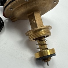 Superior Electric Valve Brass Adapter 1 1/2″ Model 800 New