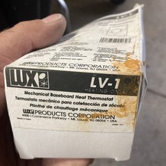 Non-Programmable Single Pole Line Voltage Heating LUX LV-1 Mechanical Thermostat