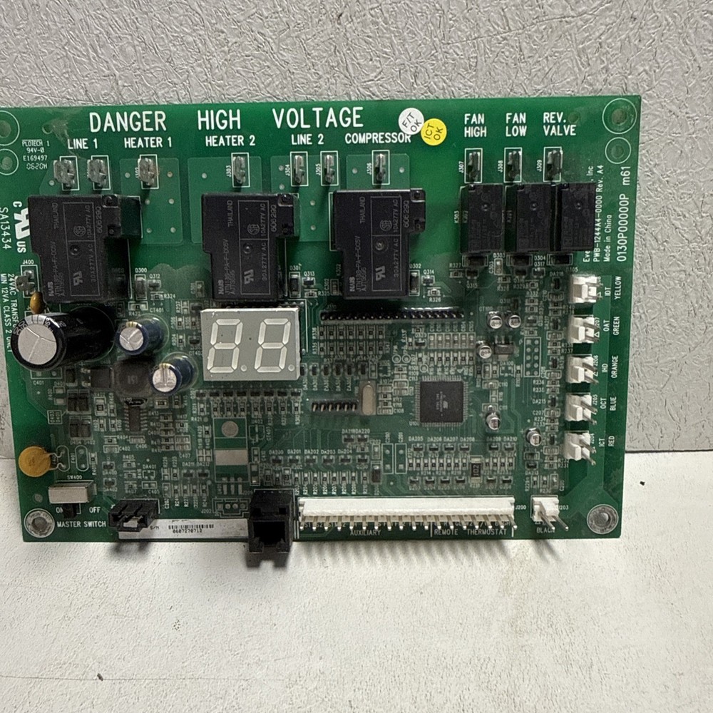 Amana PWB-1244A4-0000 Goodman PTAC PCBCP133 Control Circuit Board