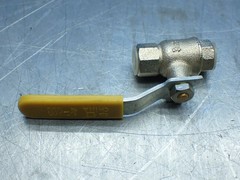UNKNOWN FIVE, 1/4″ BALL VALVES. 1/4-600