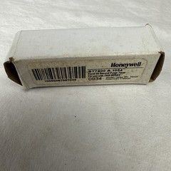 Honeywell ST7800A1054 Programmer Module RM7800 Burner Control 60s Purge NEW