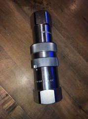 Parker Hydraulic Quick Disconnect FF-752-12FP and FF-751-12FP