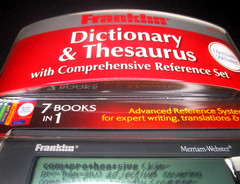 NEW~Franklin Dictionary & Thesaurus with Comprehensive Reference Set MWD-1490