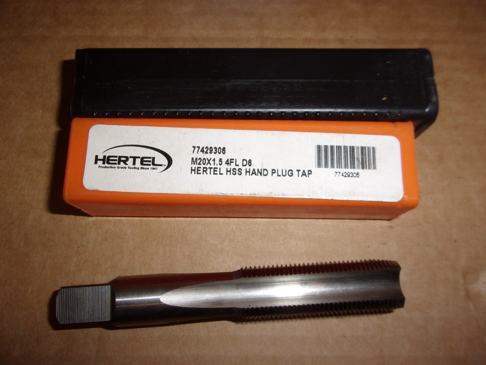 Hertel M20X1.5 D Thread Tap Right Hand Plug Chamfer NEW