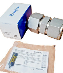(QTY:1) SWAGELOK SS-2400-6 / SS24006 Stainless Steel Tube OD 1-1/2” (Brand New)