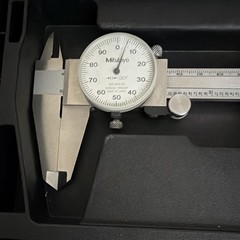 Mitutoyo Dial Caliper 0-8in 0.001in Grad White Dial w/ Case MPN 505-644-50