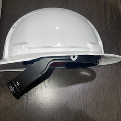 Milwaukee ‎Bolt Type 1 class c Front Brim Vented Hard Hat W/ 4 Point Ratcheting