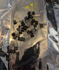 (12) BC560CG T0-92 PNP Bipolar Transistor 100mA 45V VOLUME DISCOUNT Avoid Fakes
