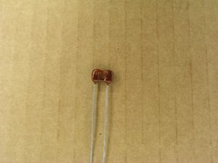 S01029-170 (5 Pc Lot) 8 pf 500 volt 500V +- 1/2 pf silver mica capacitor