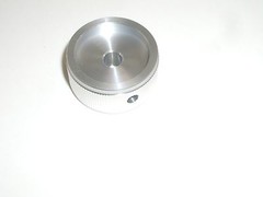 CED P-K312 ALUMINUM KNURLED 1-1/4″ ROUND RADIO DIAL KNOB SILVER 1/4″ SHAFT 1PC