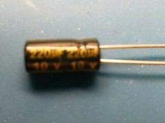 10 pcs 220uf 10v 105c radial electrolytic capacitors USA SHIPPING/SOLD