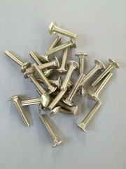 (25) M8 x 1.25 x 45 MM (FT) Class 4.6 Carriage Bolt Yellow Zinc Plated