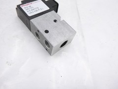 Humphrey 410 39 Direct Acting 4 Way Poppet Solenoid Valve 24VDC