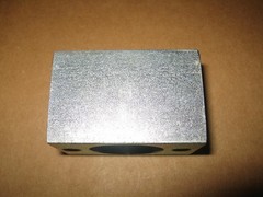 Bosch 145-89710 Mounting Block 2 3/8″ L x 1 1/2″ W x 1 1/2″ H 1″ x 1 1/4″ Bore