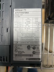 Schneider Electric ATV71H075N4 1HP VFD Altivar 71 0.75KW (LGG01Y)