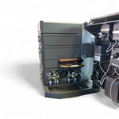 GE ÄKTA Explorer HPLC System with Frac-950 Fraction Collector