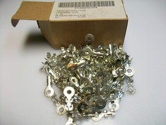 NOS BOX OF 100 MIL SPEC RING TONGUE TERMINAL LUGS SE4