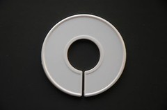 10 PLASTIC CLOTHING WHITE BLANK SIZE RACK RING DIVIDERS AND FREE SALE DIVIDER