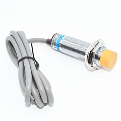 M8 Inductive Proximity Switch Metal Sensor NONC DC12-24V AC110-220V LJ8A3-2-Z/DX