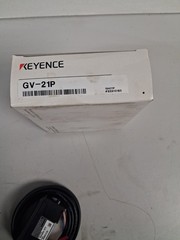 (BRAND NEW IN BOX) Keyence GV-21P Laser Sensor GV21P
