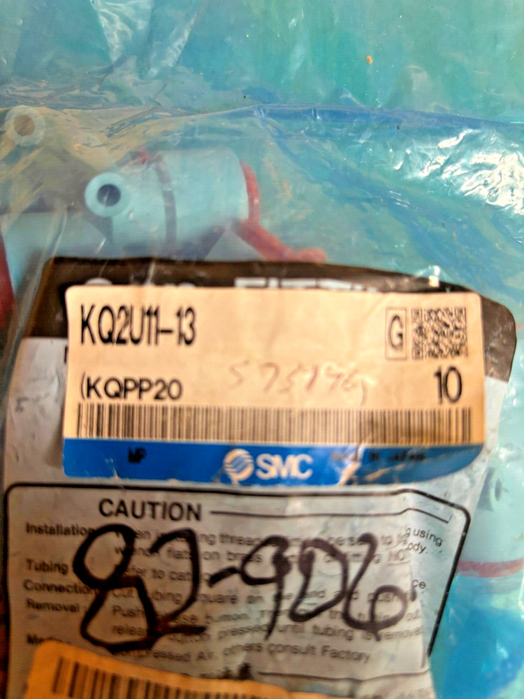 SMC KQ2U11-13 Y-Branch Pneumatic Fitting, Double 3/8″ OD x Single 1/2″ OD 10PK