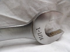 Craftsman 1-1/16″ Combination Wrench VV-44706 – Made in USA