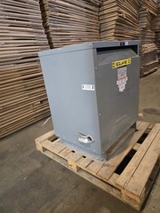 Square D 112.5 KVA Transformer 480V to 208Y/120V 3PH EE112T3HCU Copper CU