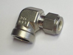 1- Swagelok Stainless Steel Elbow Fitting, 3/8″ OD Tube x 3/8″ FNPT, SS-600-8-6