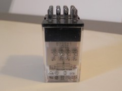Omron CE MY4ZN 110/120 VAC (S) General Purpose Relay, 14 Pin Square (NEW)