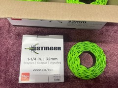 Stinger StaplePac 1-1/4 inch (32mm) Plastic Cap Staples 18ga 2,000 count