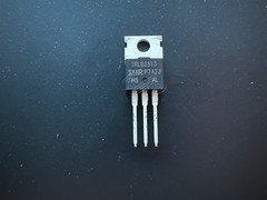4PCS IRLB3813PBF IRLB3813 IR N-Channel Power MOSFET 30V 260A 230W TO-220
