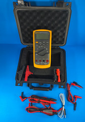 Fluke 87V TRMS Multimeter