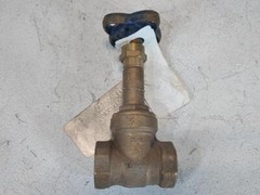 Lot of (3) Nibco T-131 3/4″ 150# Threaded Gate Valve NL1C008