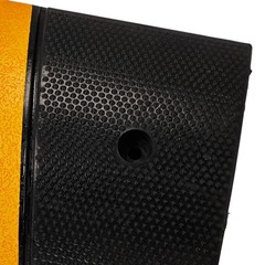 2pcs 6FT Rubber Speed Bump Speed Hump Cable Protector Ramp for Road 22000Lbs