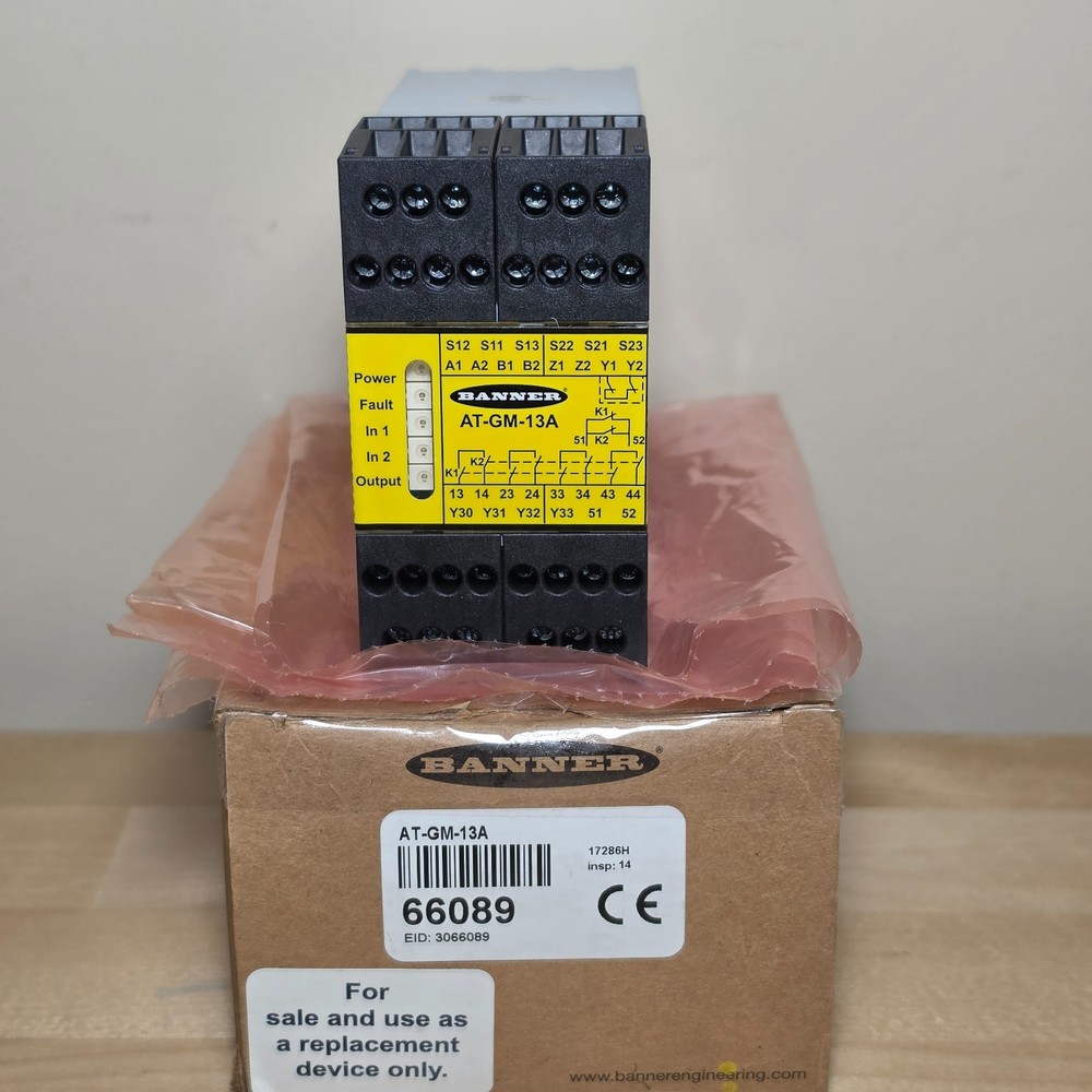 Banner AT-GM-13A Safety Relay Module Two-Hand Control 115VAC 24VDC 66089
