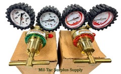 UNIWELD REGULATOR SET RSO OXYGEN AND RSB2 ACETYLENE GAUGES