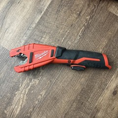 Milwaukee 2471-20 M12 Cordless Copper Tubing Cutter – Battery & Charger & Case