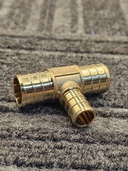 (QTY 8) RIFENG F1807PW-G 0.6″ x 0.6″ x 0.4″ PEX REDUCING TEE BRASS CRIMP FITTING