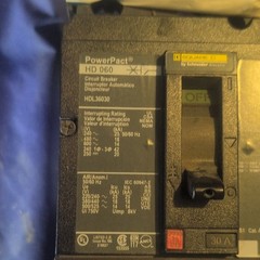Square D PowerPact HD 060 HDL36030 Circuit Breaker 30A 600V 3-Pole AC