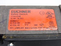 EUCHNER TZ2RE024M 082053 250V 6A (AS PICTURED) NSNP