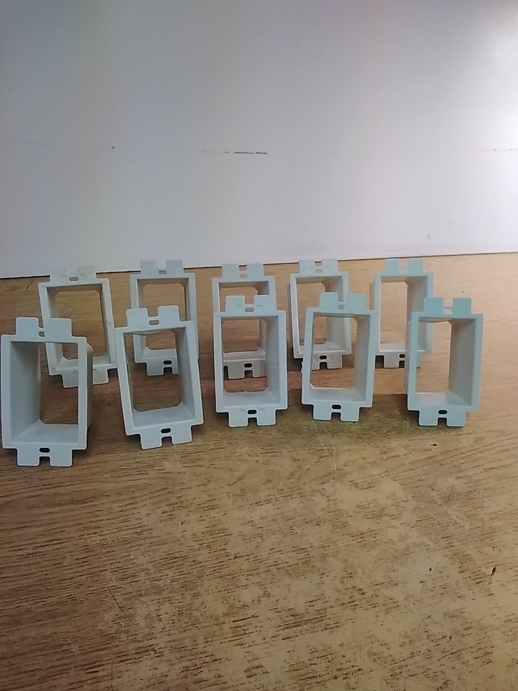 Lot Of 10 Arlington BE1 Single Gang Box Extenders, Extends 1″ – 1-1/2″ , White
